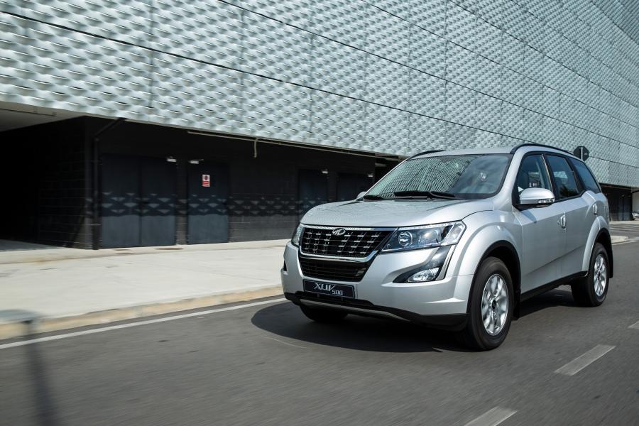  Mahindra XUV500 W6 2019 года  (EU) (фото 17 из 32)